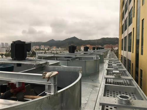 如何提高工業(yè)冷卻塔經(jīng)濟(jì)效益(工業(yè)冷卻塔怎么才能節(jié)約成本費(fèi)用),如何提